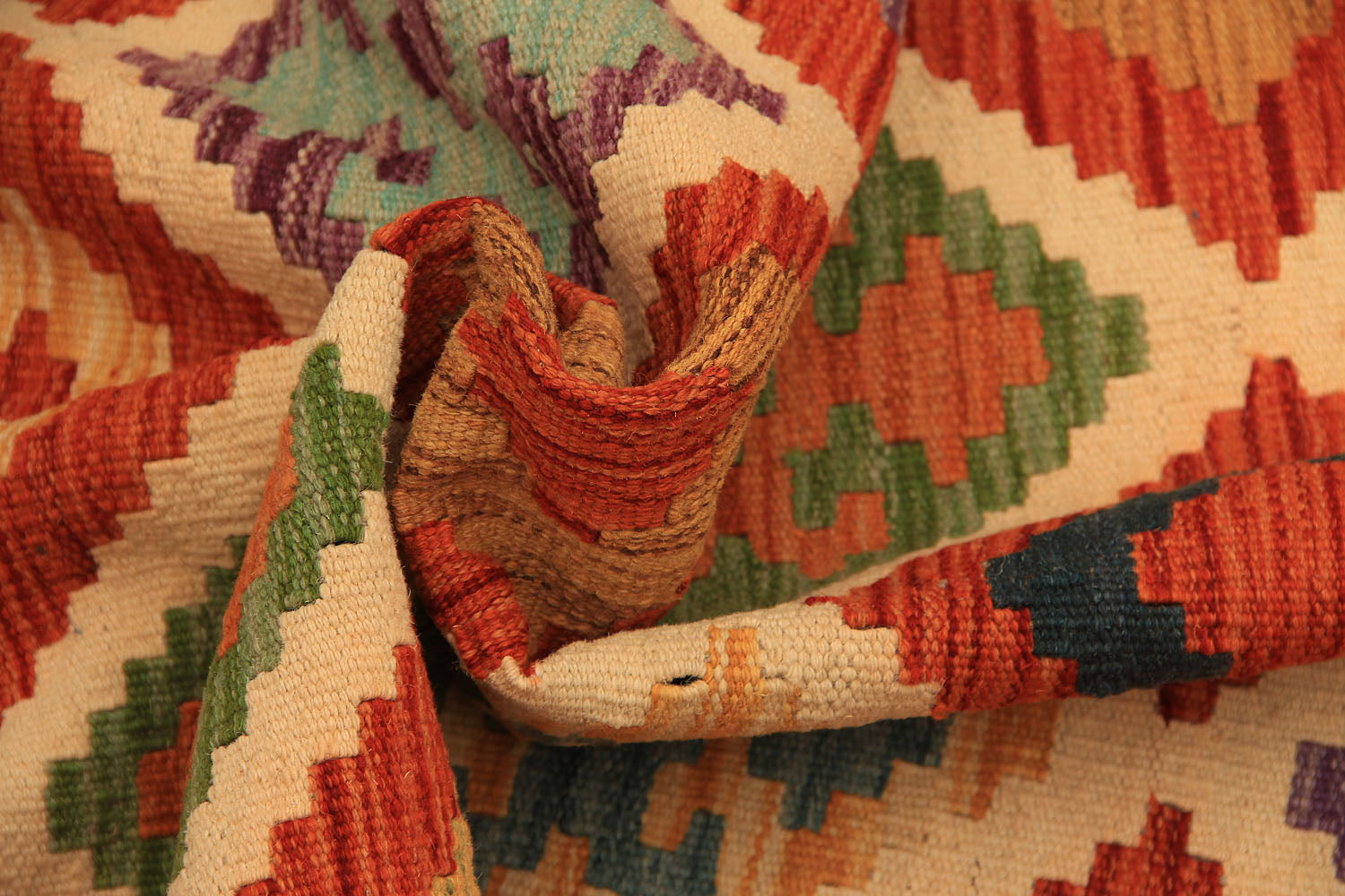 VEGGIE DYE KILIMS