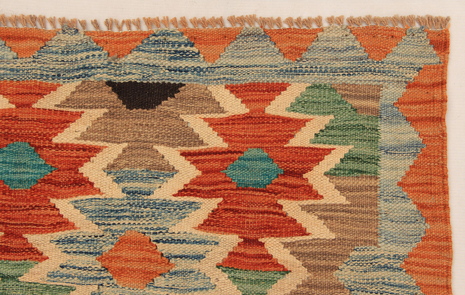 2' 6" x 4' Multy Handmade Veggie Dye Kilim Rug Rectangular