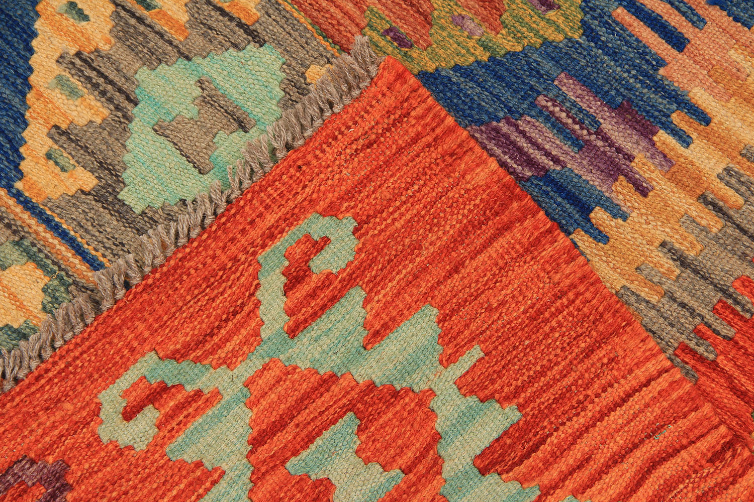 VEGGIE DYE KILIMS