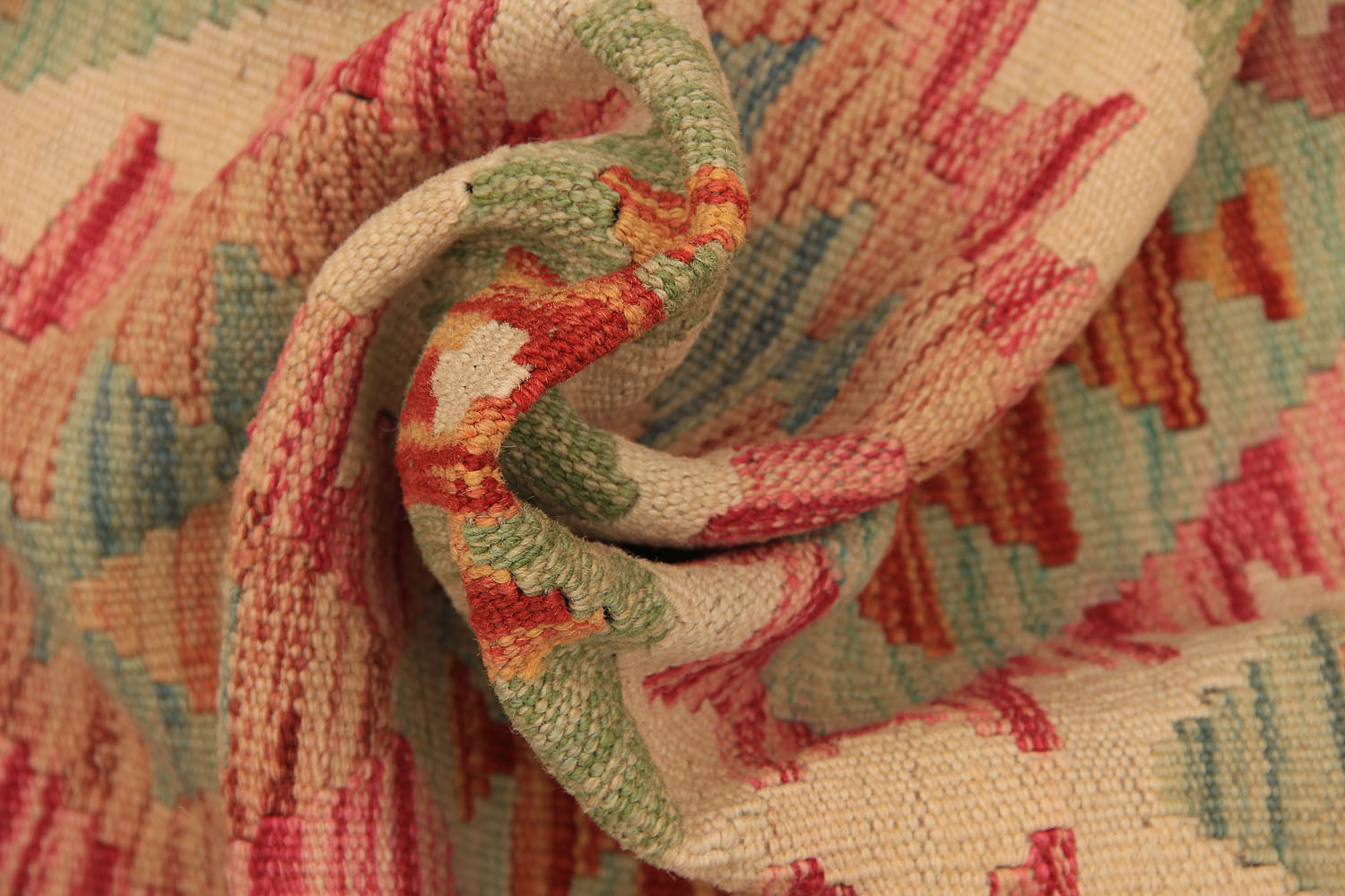 VEGGIE DYE KILIMS