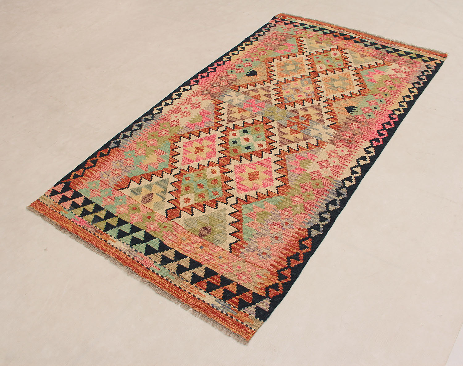 VEGGIE DYE KILIMS