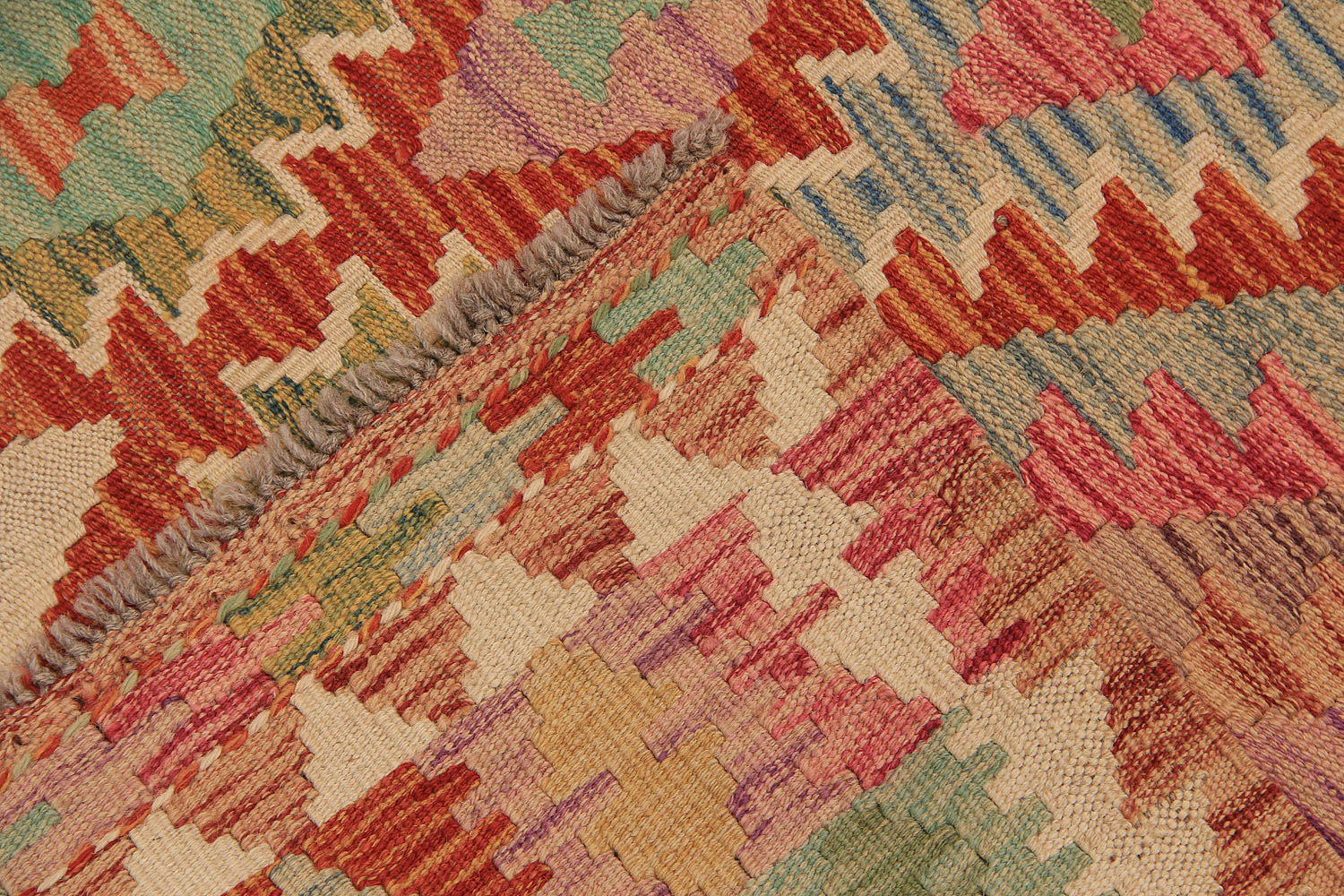 VEGGIE DYE KILIMS