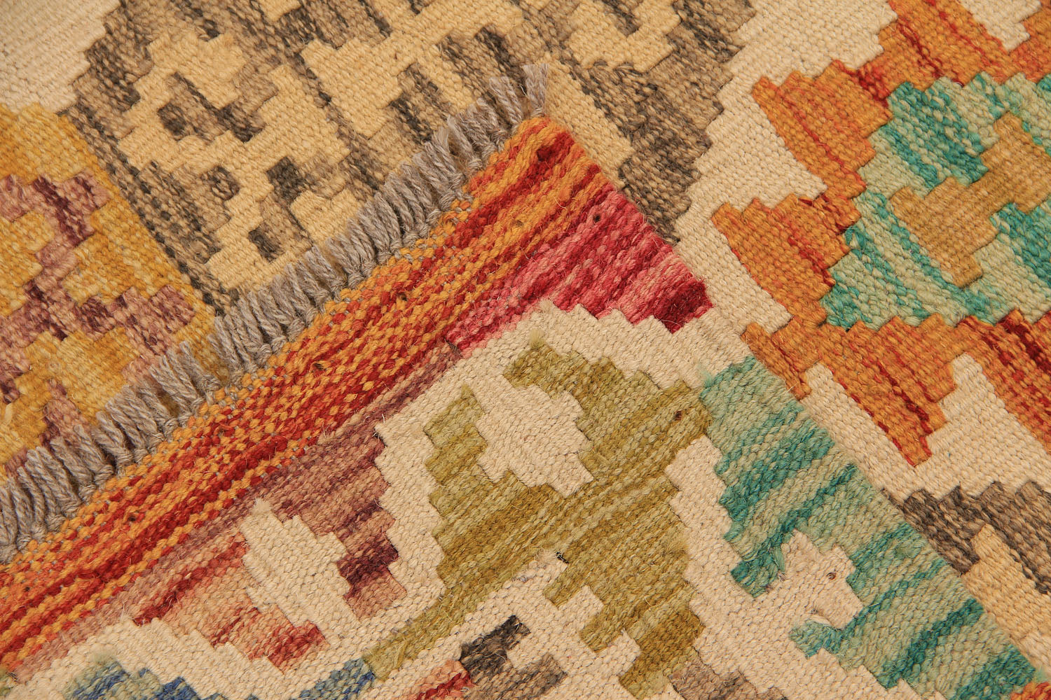 VEGGIE DYE KILIMS