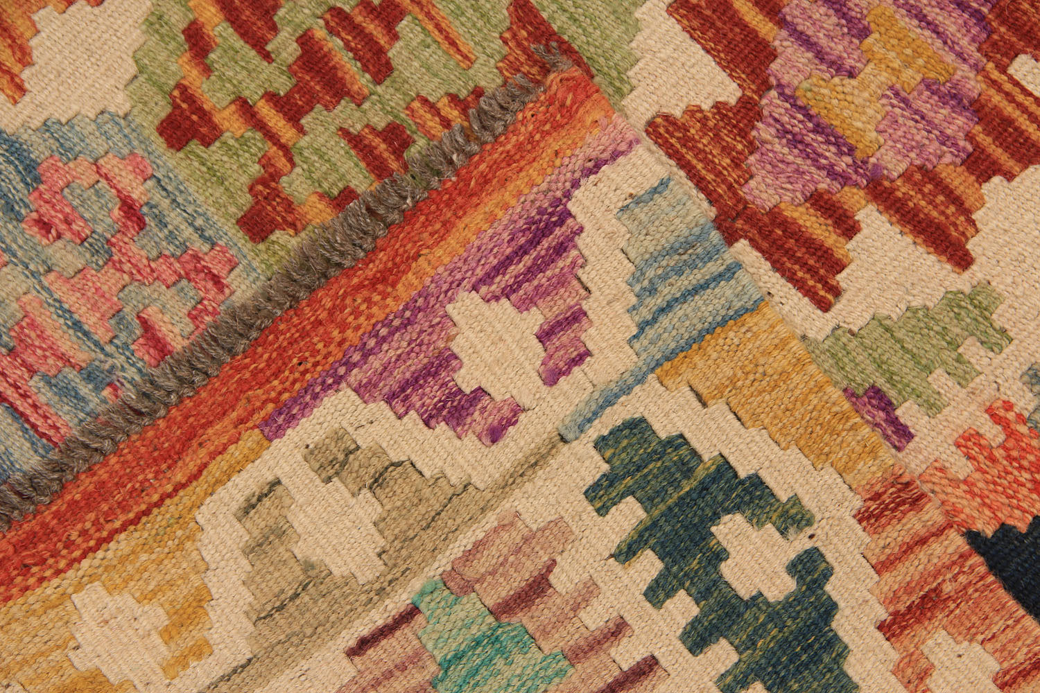 VEGGIE DYE KILIMS