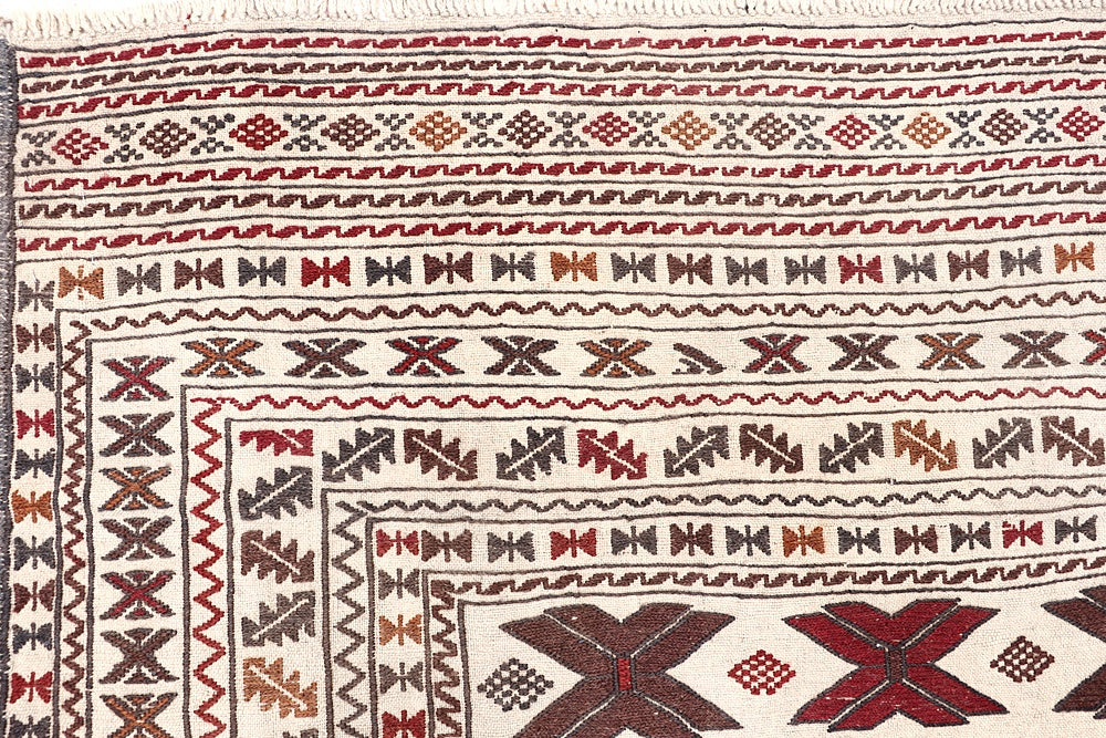 4' 6" x 6' 6 Ivory Handmade Pai Murgh Soumak Kilim Rug Rectangular