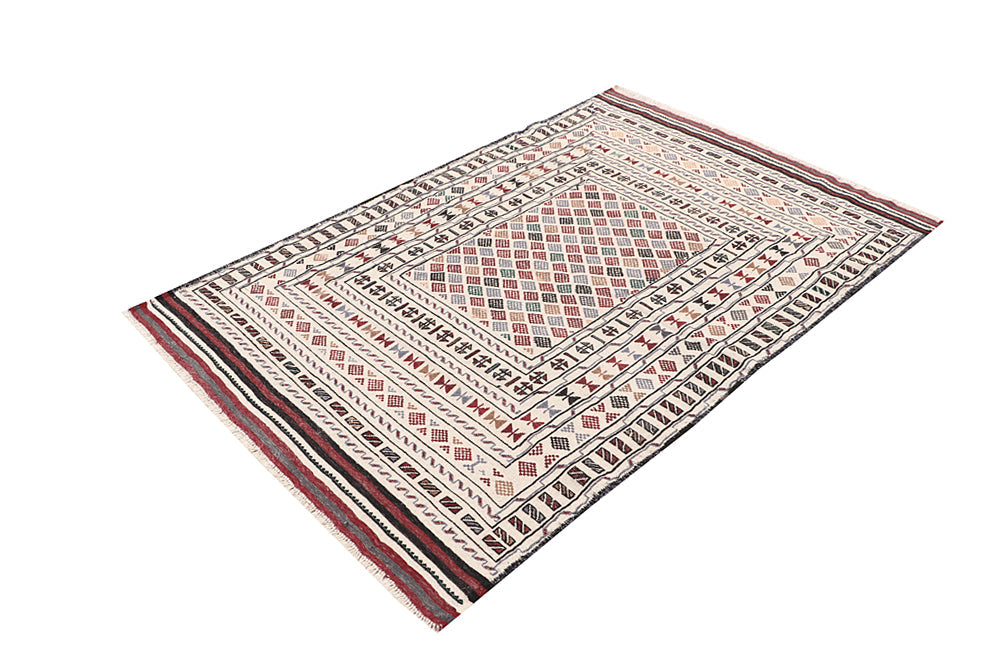 4' 6" x 6' 6 Ivory Handmade Pai Murgh Soumak Kilim Rug Rectangular