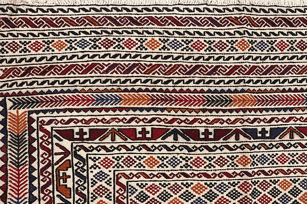 4' 6" x 6' 6 Ivory Handmade Pai Murgh Soumak Kilim Rug Rectangular