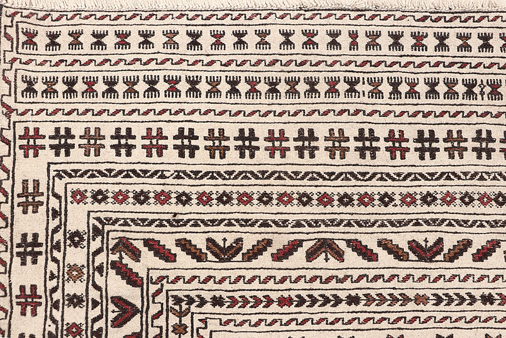4' 6" x 6' 6 Ivory Handmade Pai Murgh Soumak Kilim Rug Rectangular