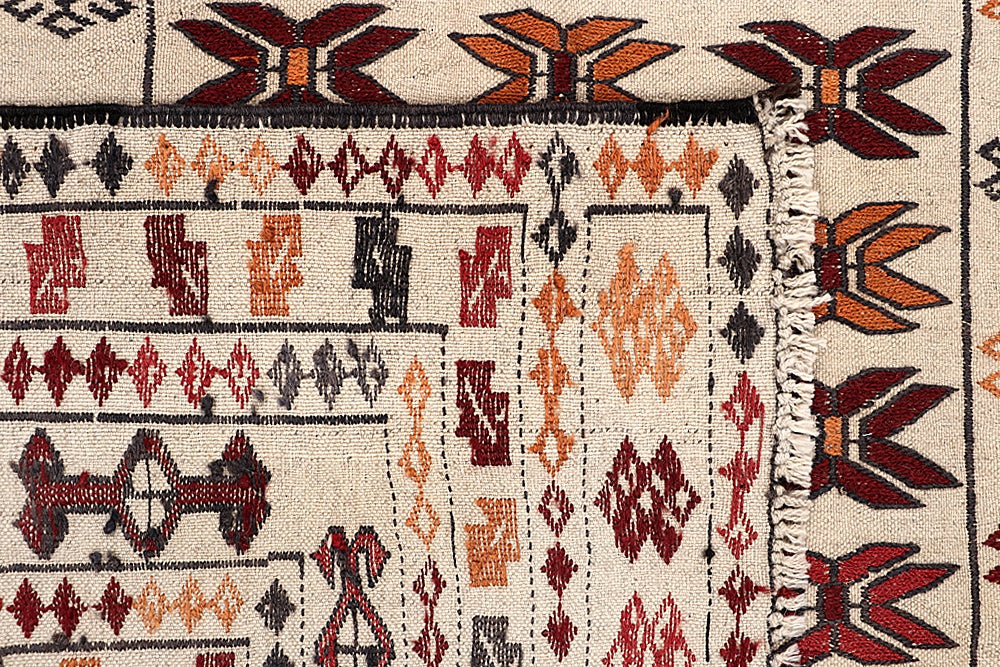 4' 6" x 6' 6 Ivory Handmade Pai Murgh Soumak Kilim Rug Rectangular