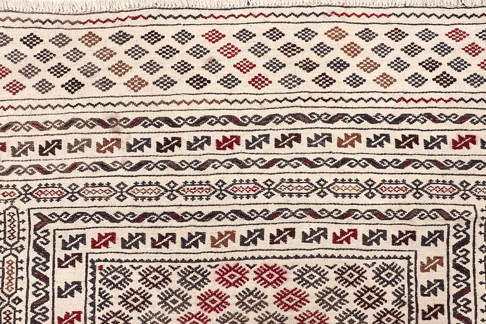 4' 6" x 6' 6 Ivory Handmade Pai Murgh Soumak Kilim Rug Rectangular