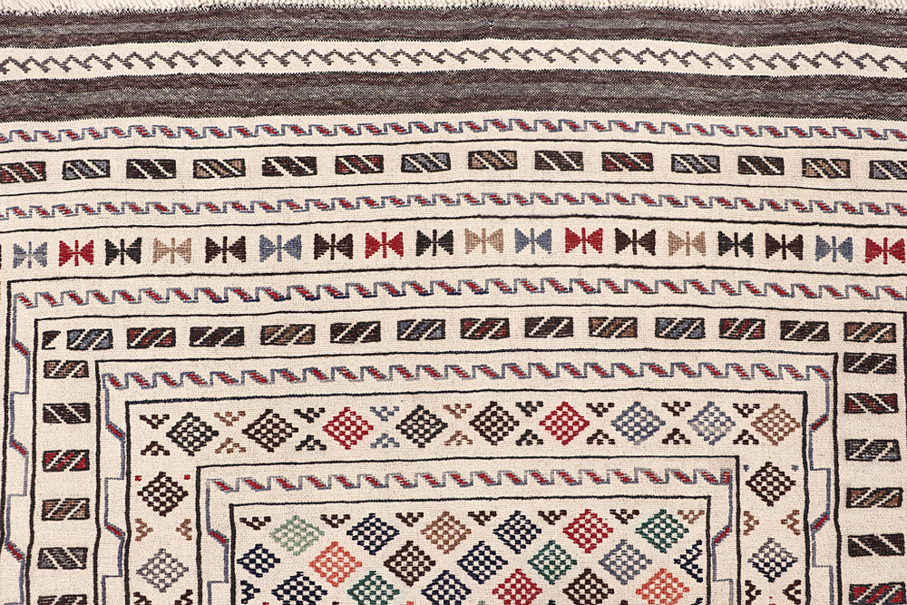 4' 6" x 6' 6 Ivory Handmade Pai Murgh Soumak Kilim Rug Rectangular