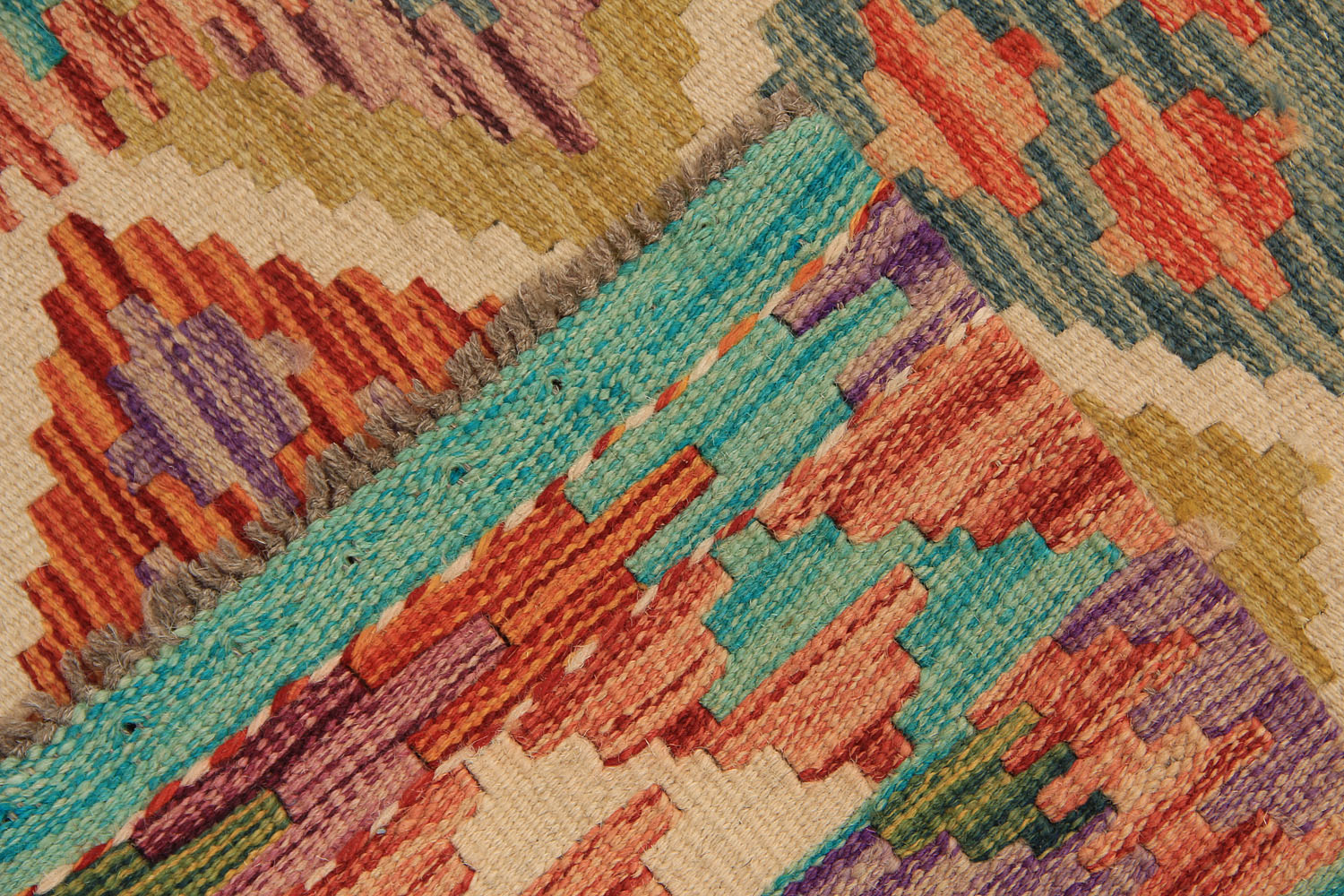VEGGIE DYE KILIMS