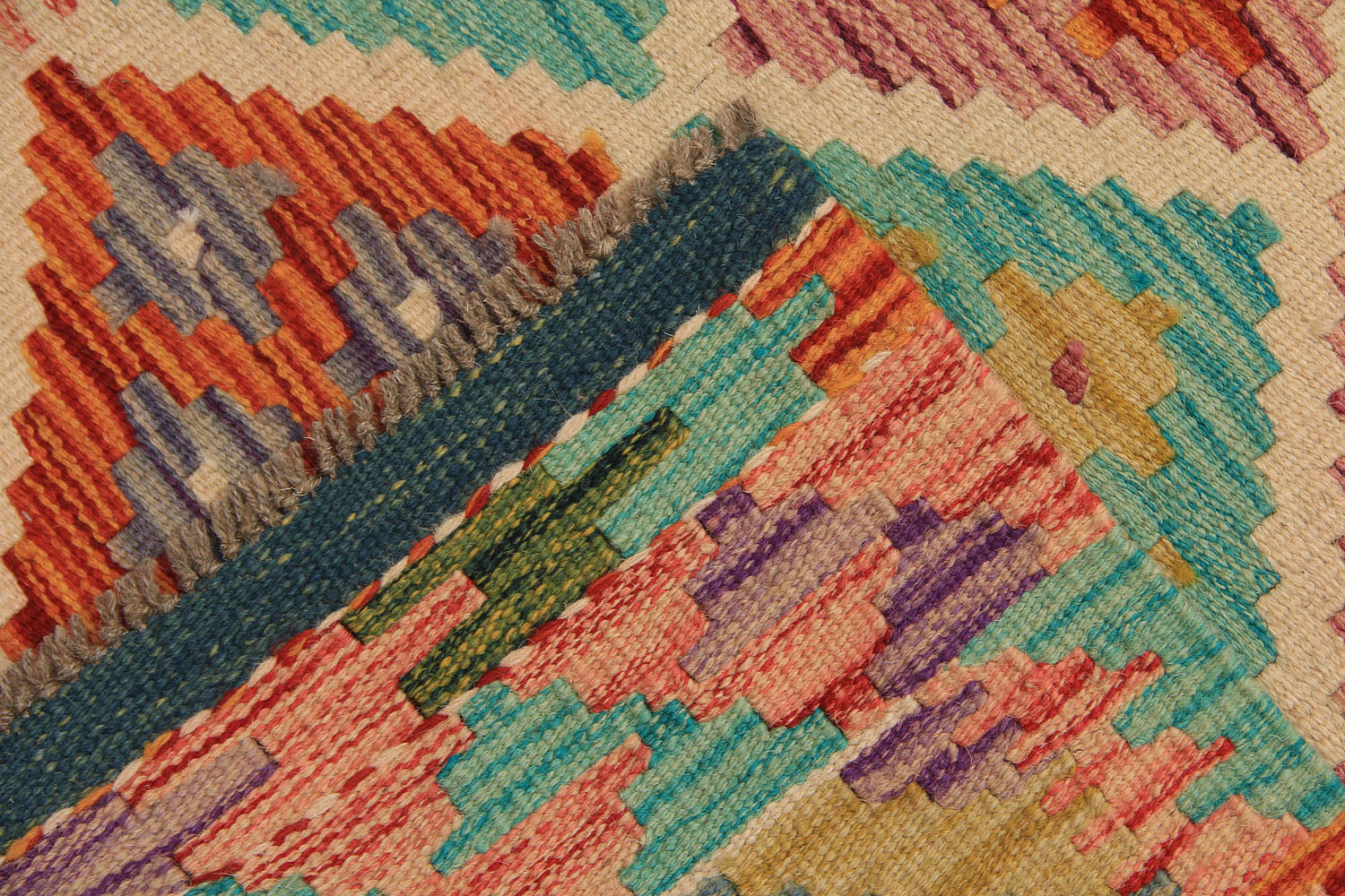 VEGGIE DYE KILIMS