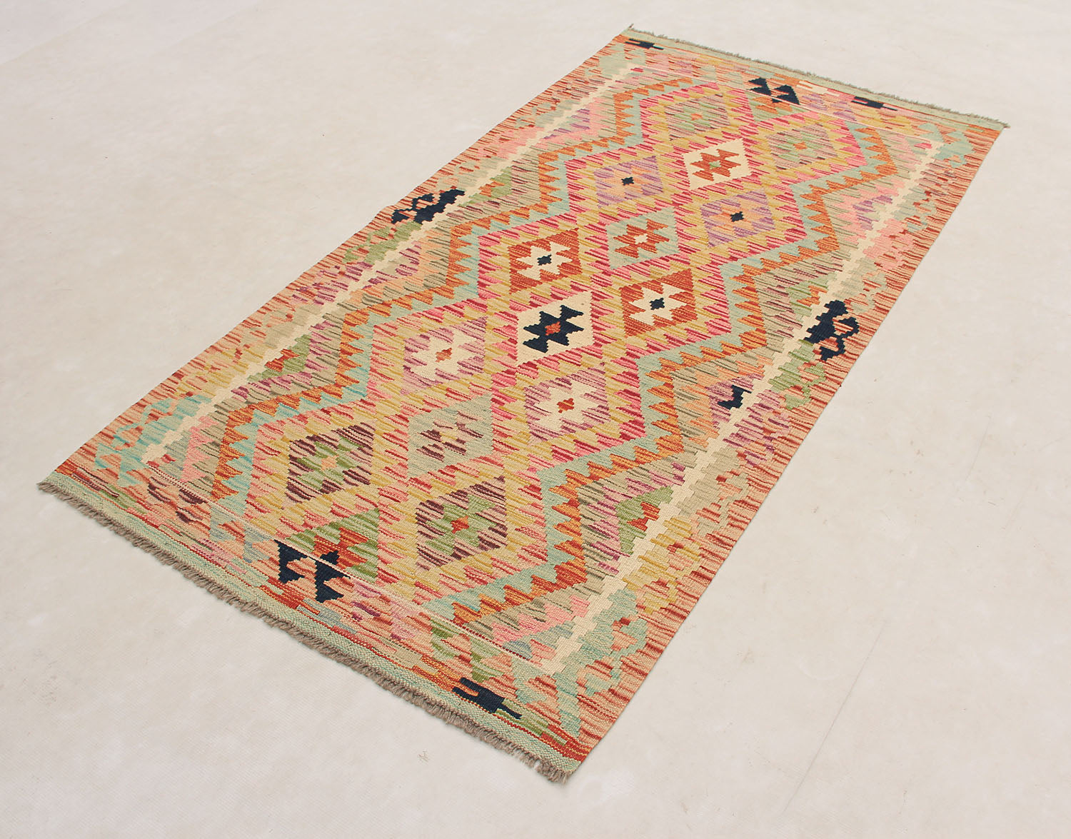 VEGGIE DYE KILIMS
