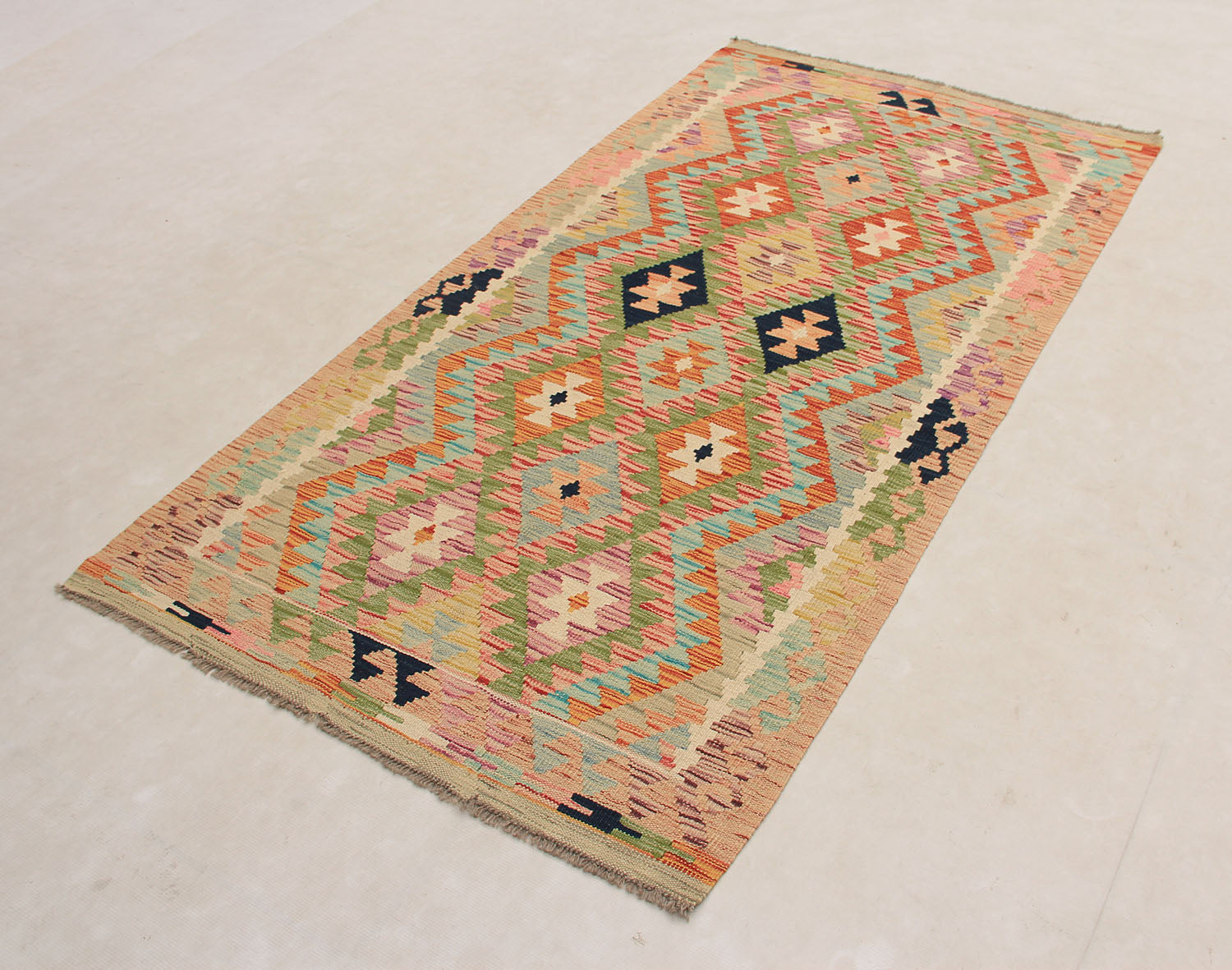 VEGGIE DYE KILIMS