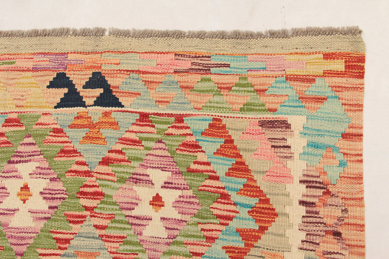VEGGIE DYE KILIMS