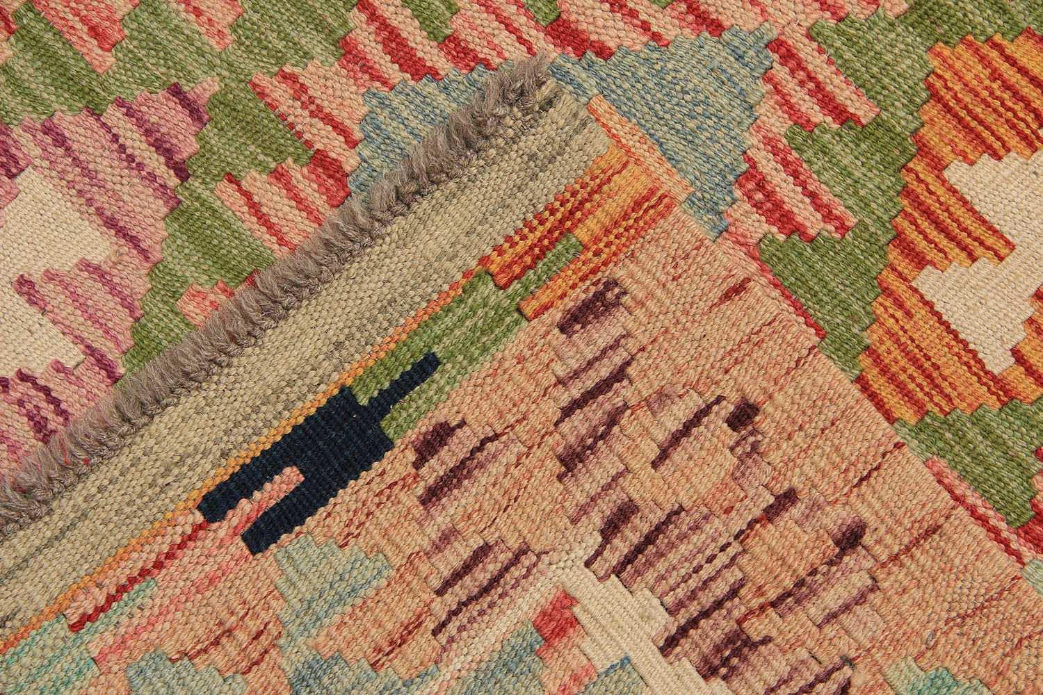 VEGGIE DYE KILIMS