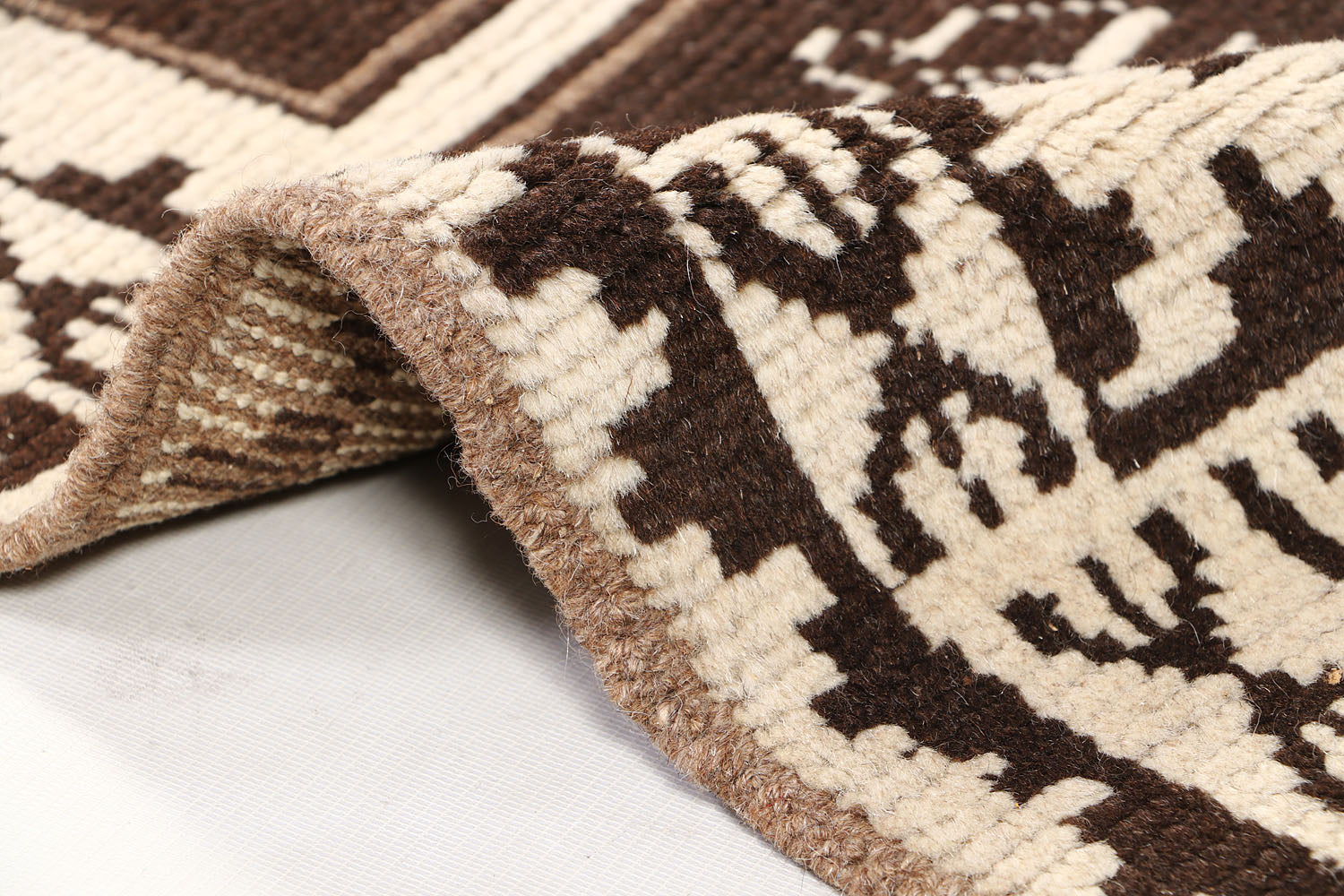 NATURAL TAIMANI CARPETS