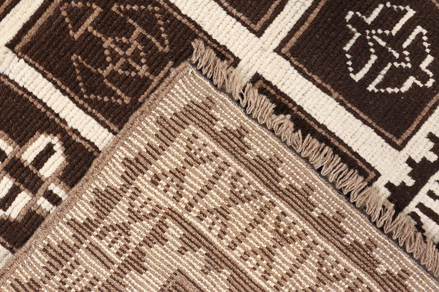 NATURAL TAIMANI CARPETS