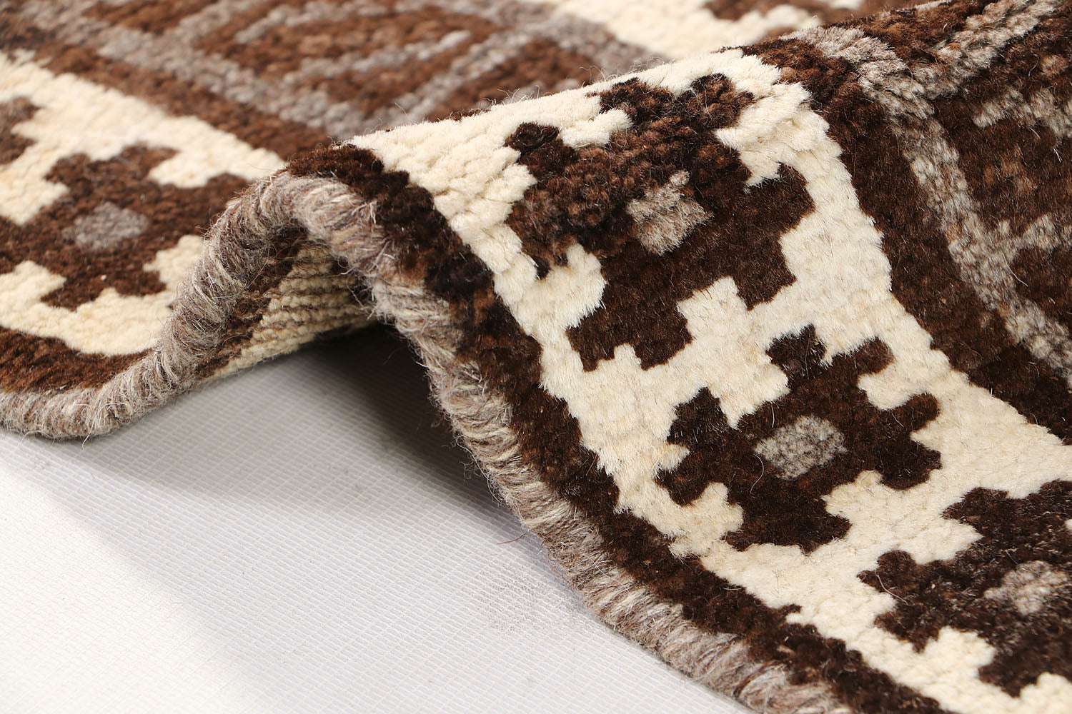 NATURAL TAIMANI CARPETS