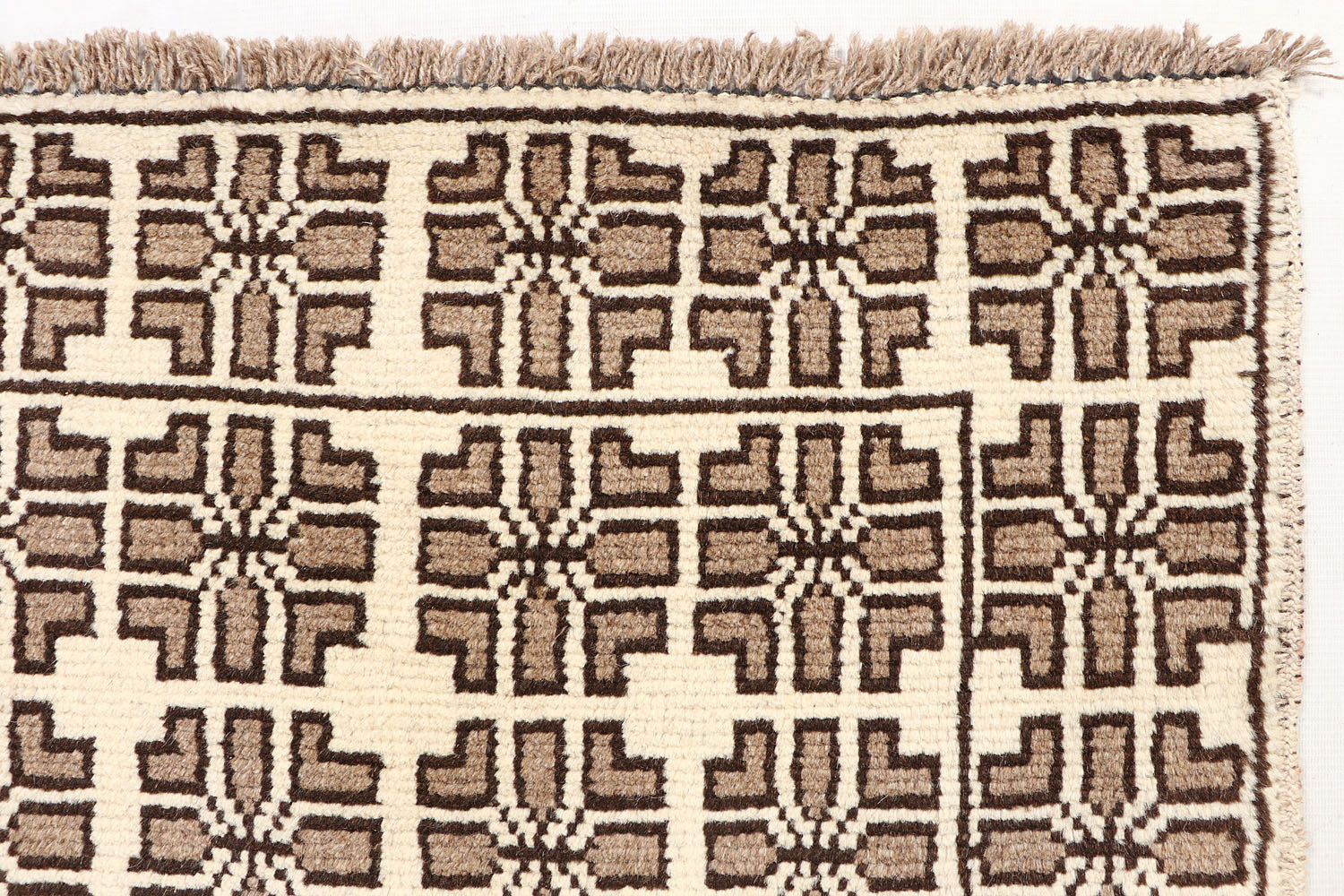 NATURAL TAIMANI CARPETS