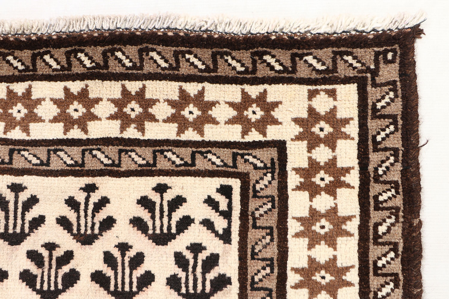 NATURAL TAIMANI CARPETS