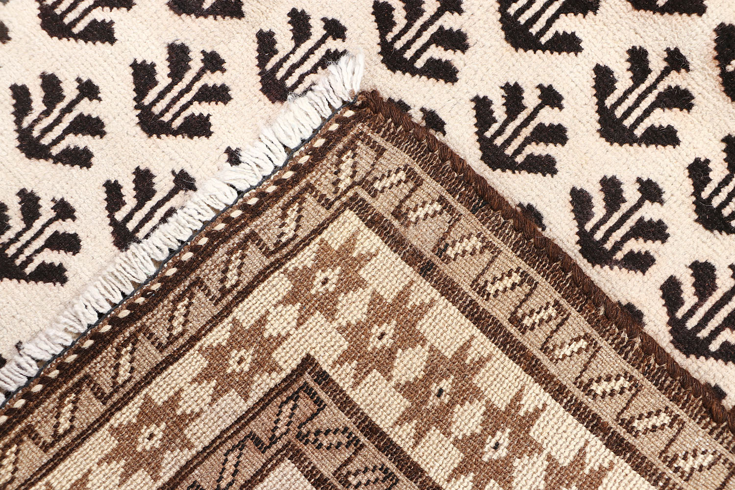 NATURAL TAIMANI CARPETS