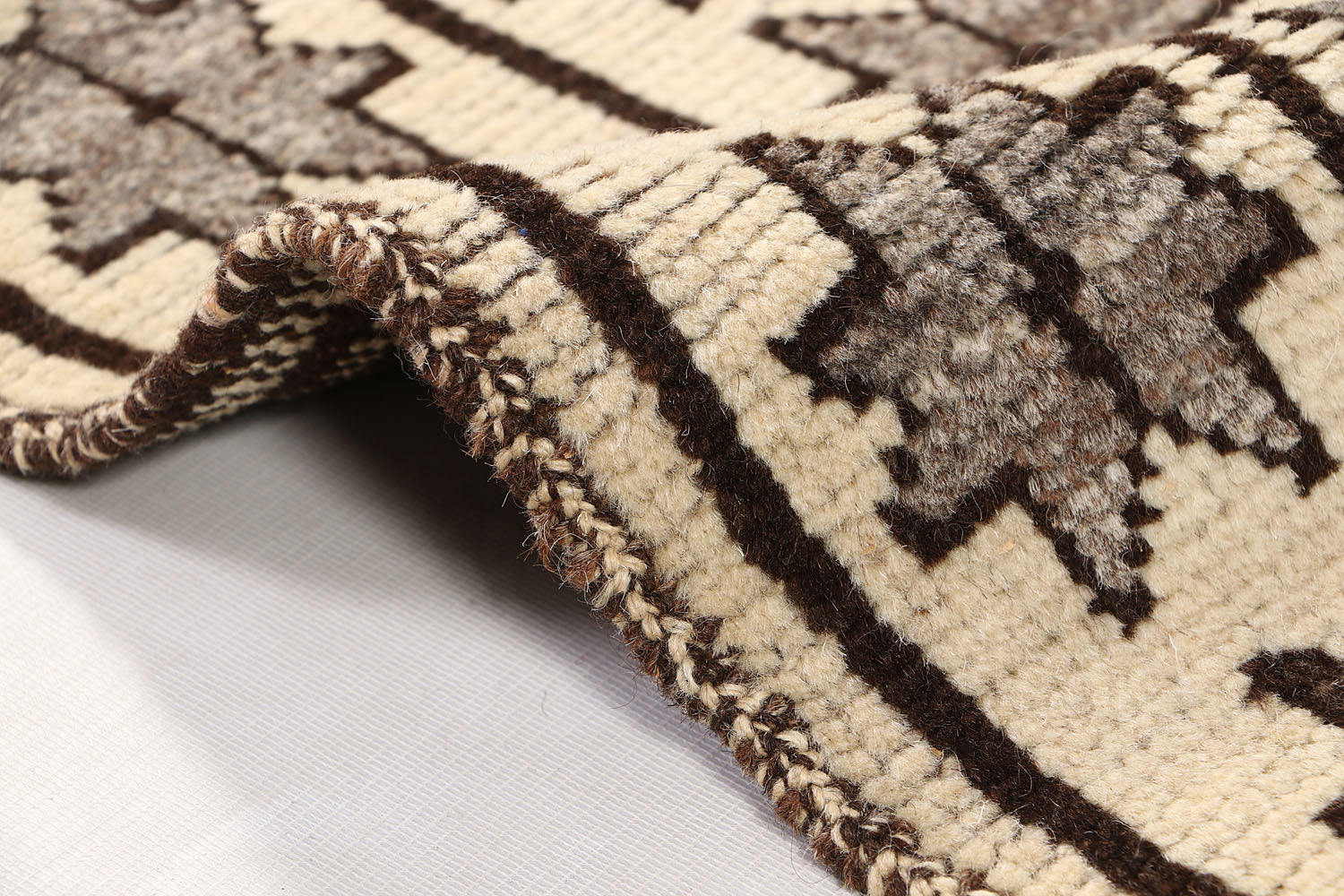 NATURAL TAIMANI CARPETS