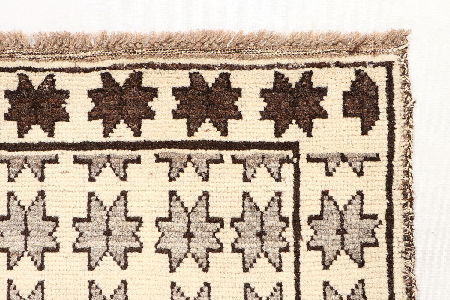 NATURAL TAIMANI CARPETS