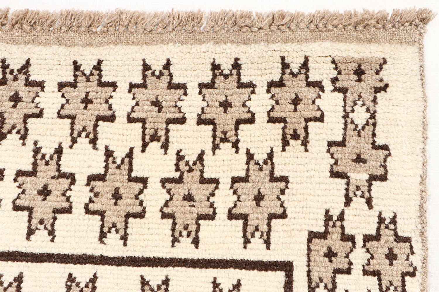 NATURAL TAIMANI CARPETS