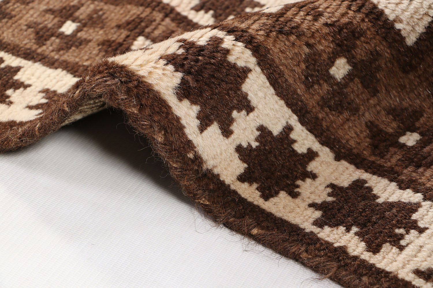 NATURAL TAIMANI CARPETS