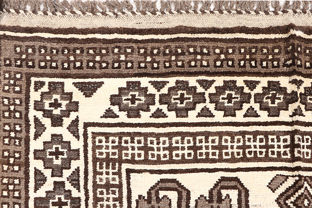 5' 6" X 8' Ivory Handmade Natural Taimani Carpets Afghan Rectangular