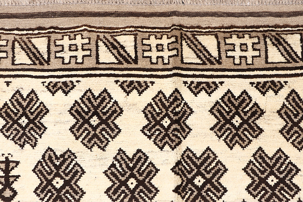 4' 6" x 6' 6 Ivory Handmade Natural Taimani Carpets Afghan Rectangular