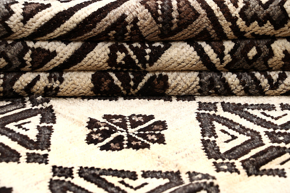 NATURAL TAIMANI CARPETS