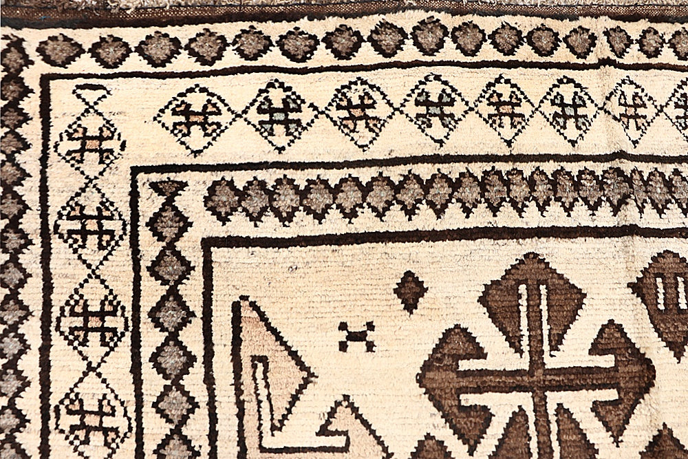 5' 6" X 8' Ivory Handmade Natural Taimani Carpets Afghan Rectangular