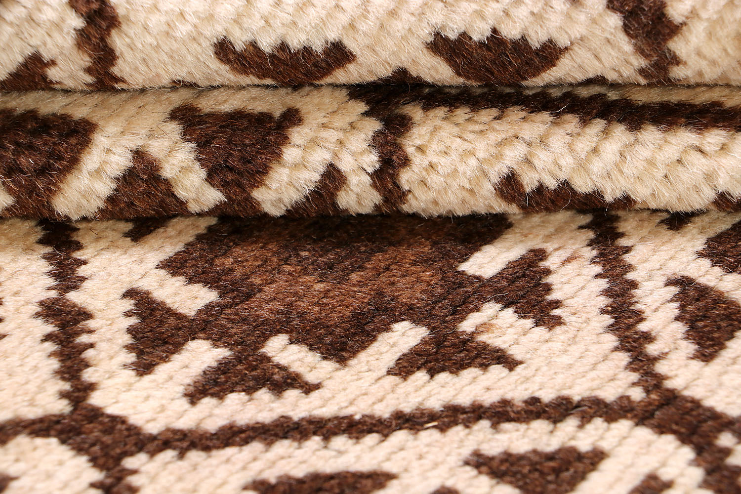 NATURAL TAIMANI CARPETS