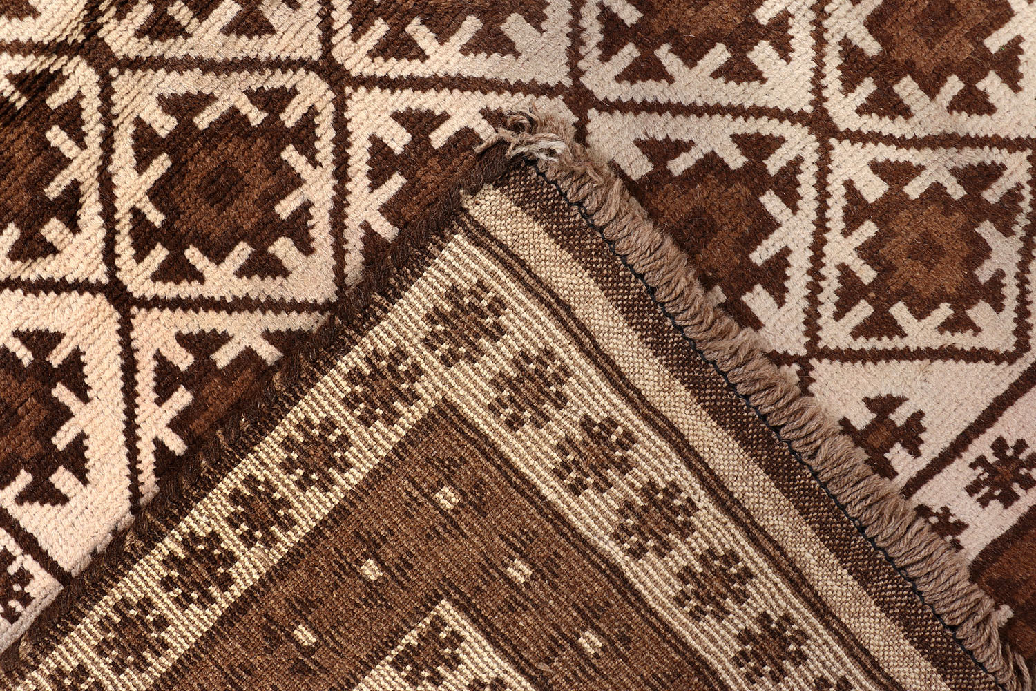 NATURAL TAIMANI CARPETS