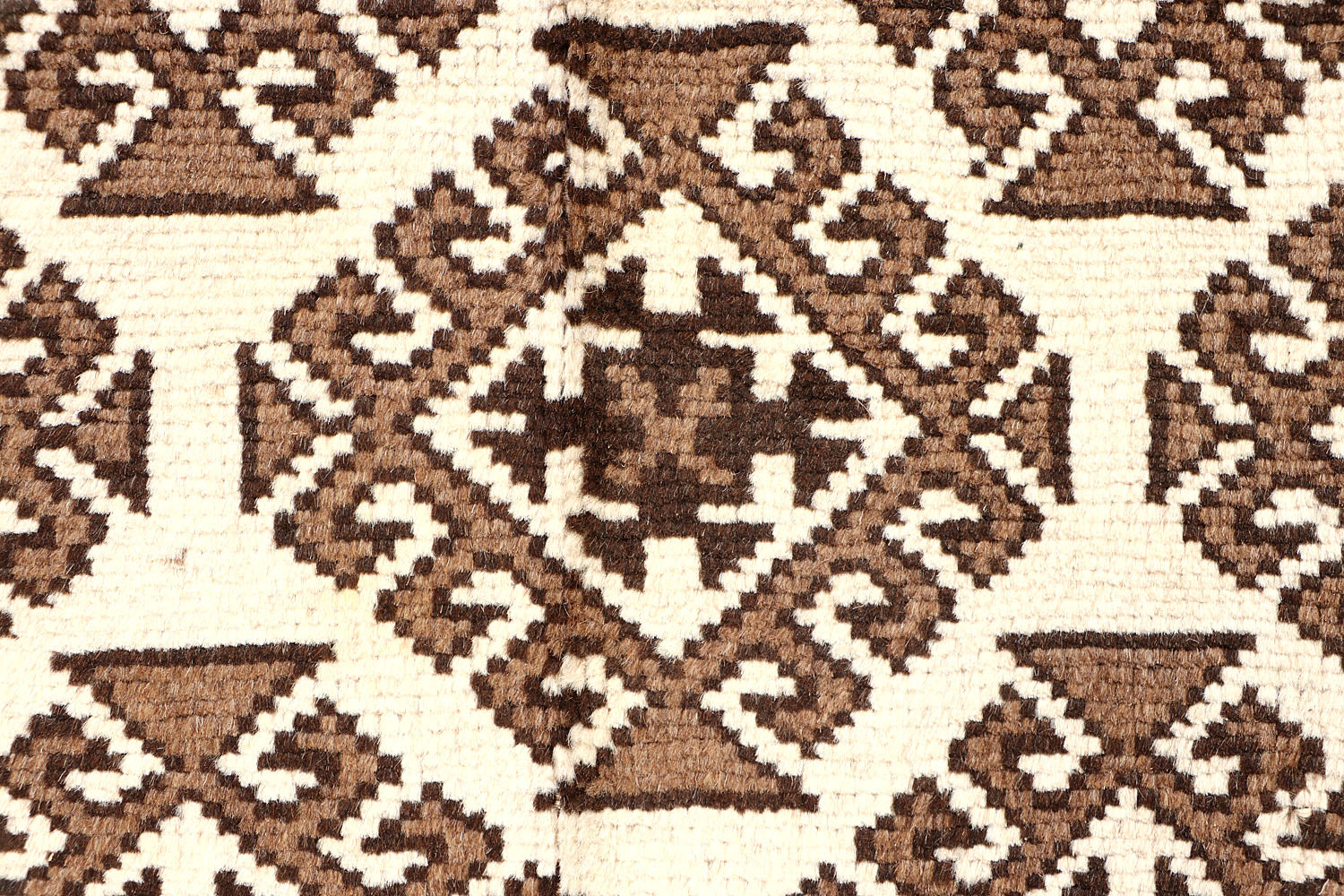 NATURAL TAIMANI CARPETS