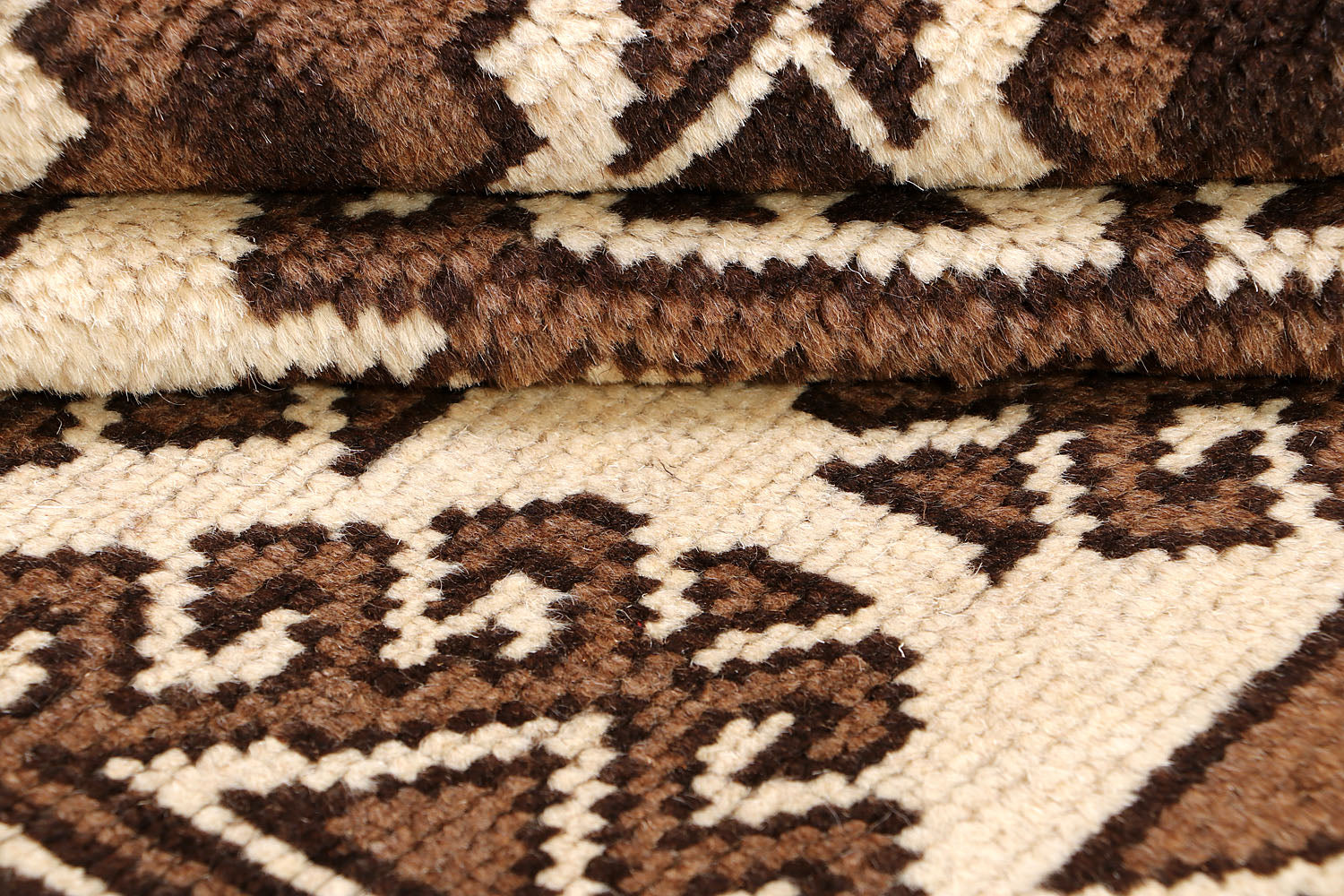 NATURAL TAIMANI CARPETS