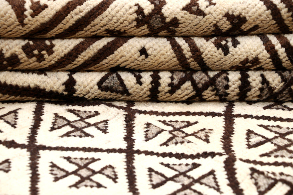 NATURAL TAIMANI CARPETS