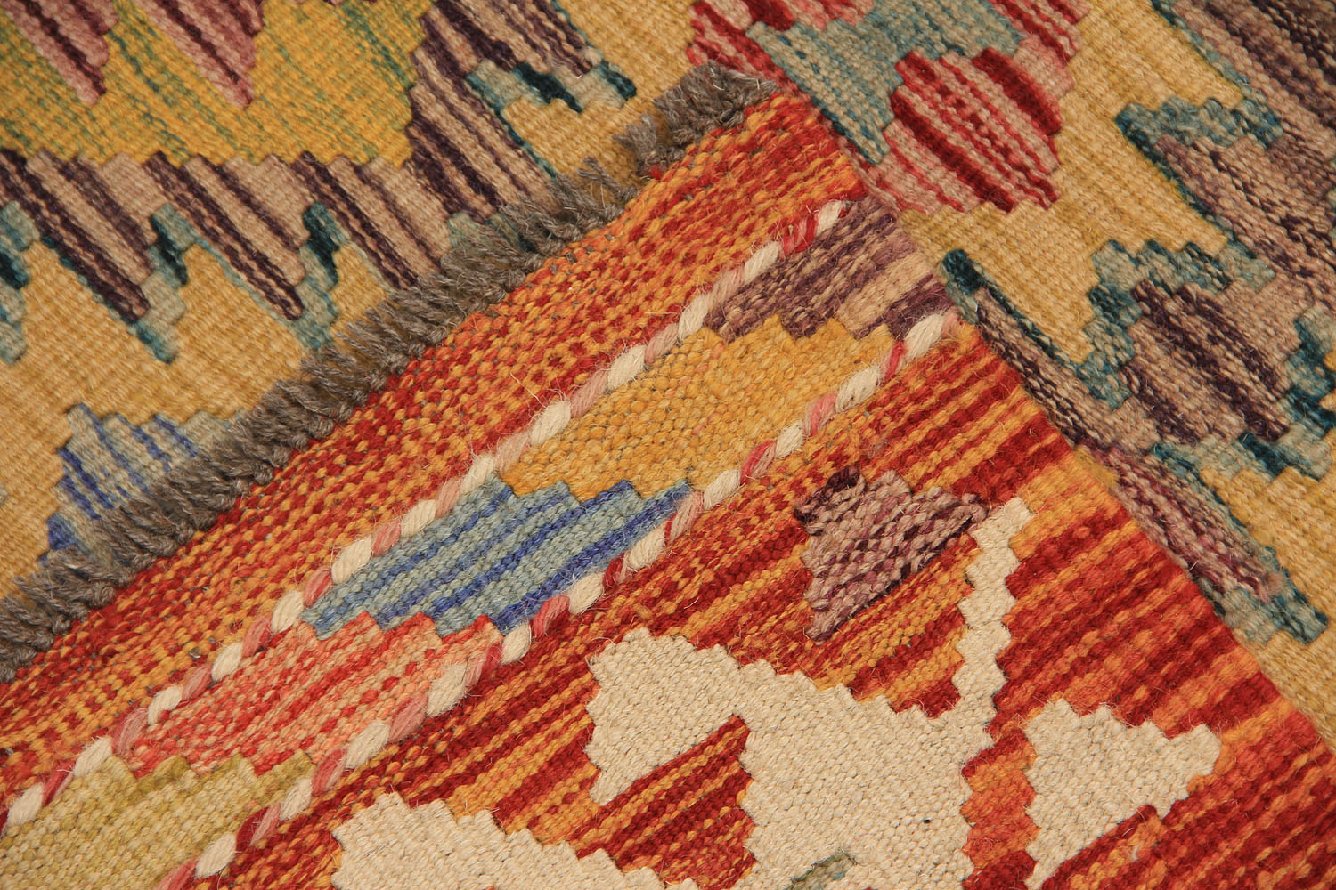 VEGGIE DYE KILIMS