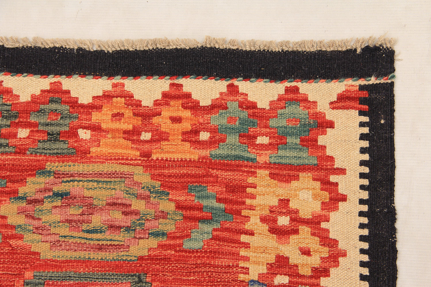 VEGGIE DYE KILIMS