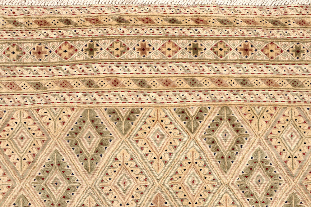 4' 6" x 6' 6 Ivory Handmade Nakhunak Afghan Rug Rectangular