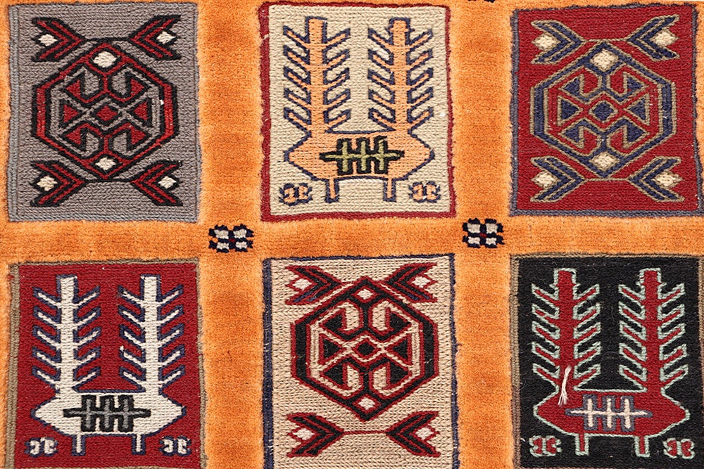 FINE BAKHTIYARI