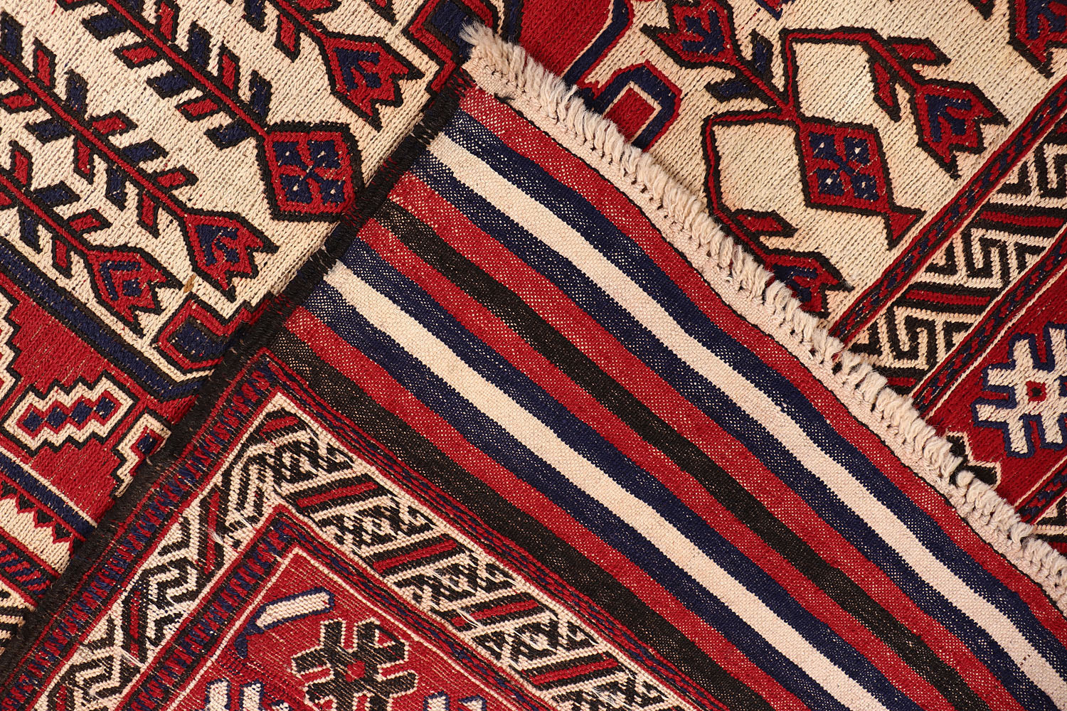 SAGHARI