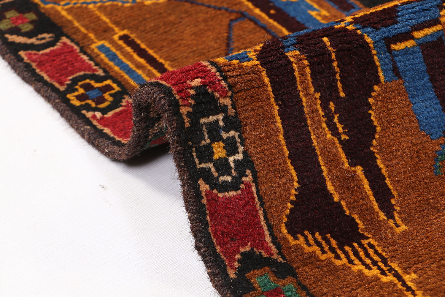 PICTORIAL RUGS