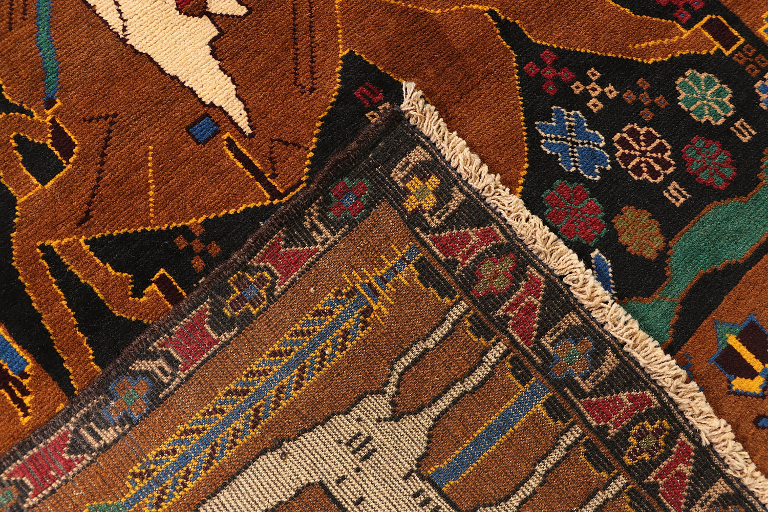 PICTORIAL RUGS