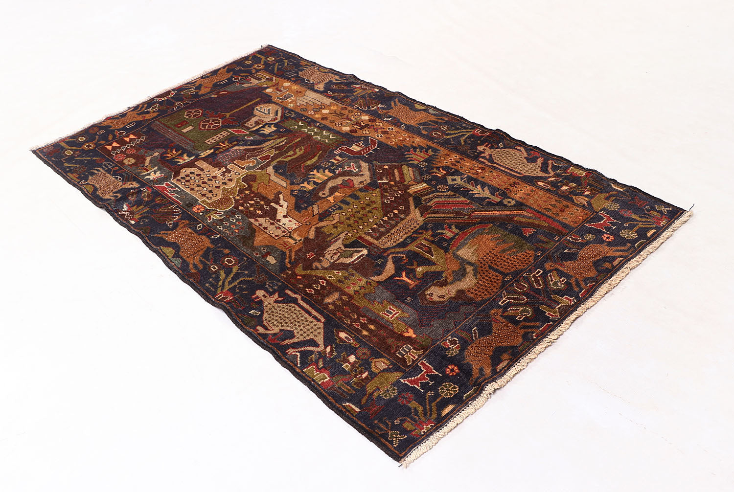 PICTORIAL RUGS