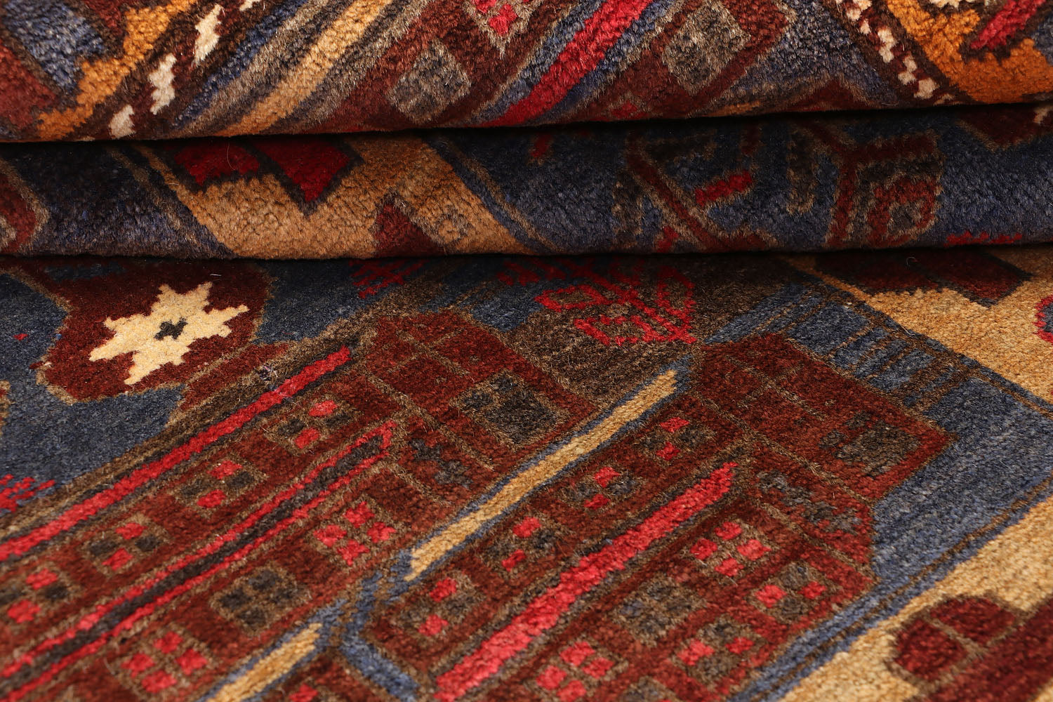 PICTORIAL RUGS