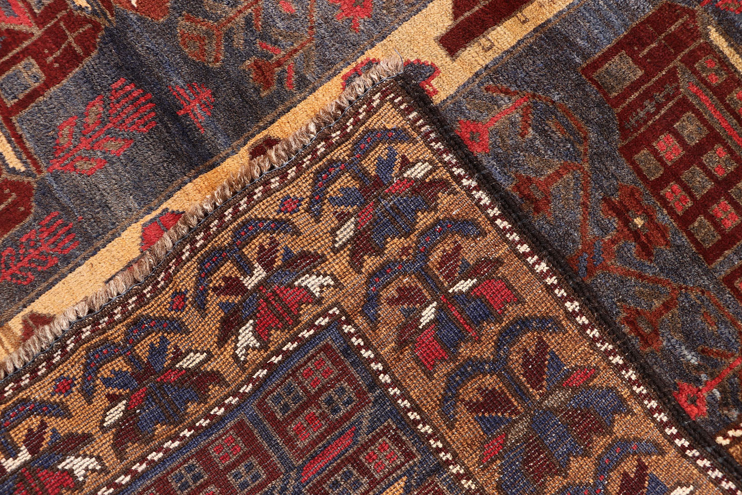 PICTORIAL RUGS